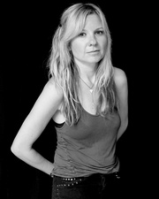 Estelle Laure